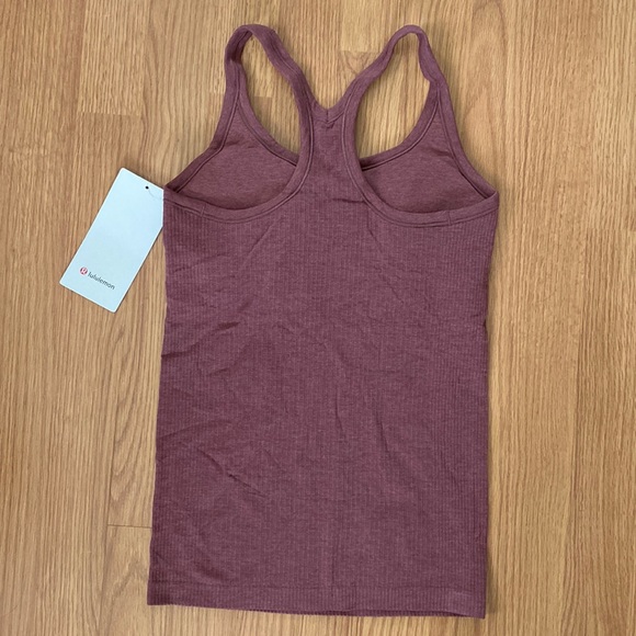 ❤️ Lululemon Ebb to Street Tank in Smoky Red Size 6 NWT - Picture 2 of 6